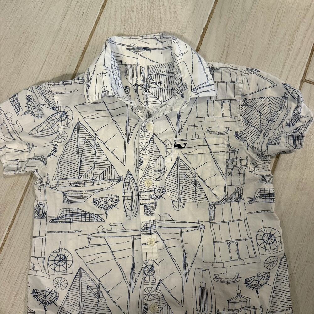 Vineyard Vines ClasBoys Sailboat Print Button Front Shirt Size 4T Nautical Beach